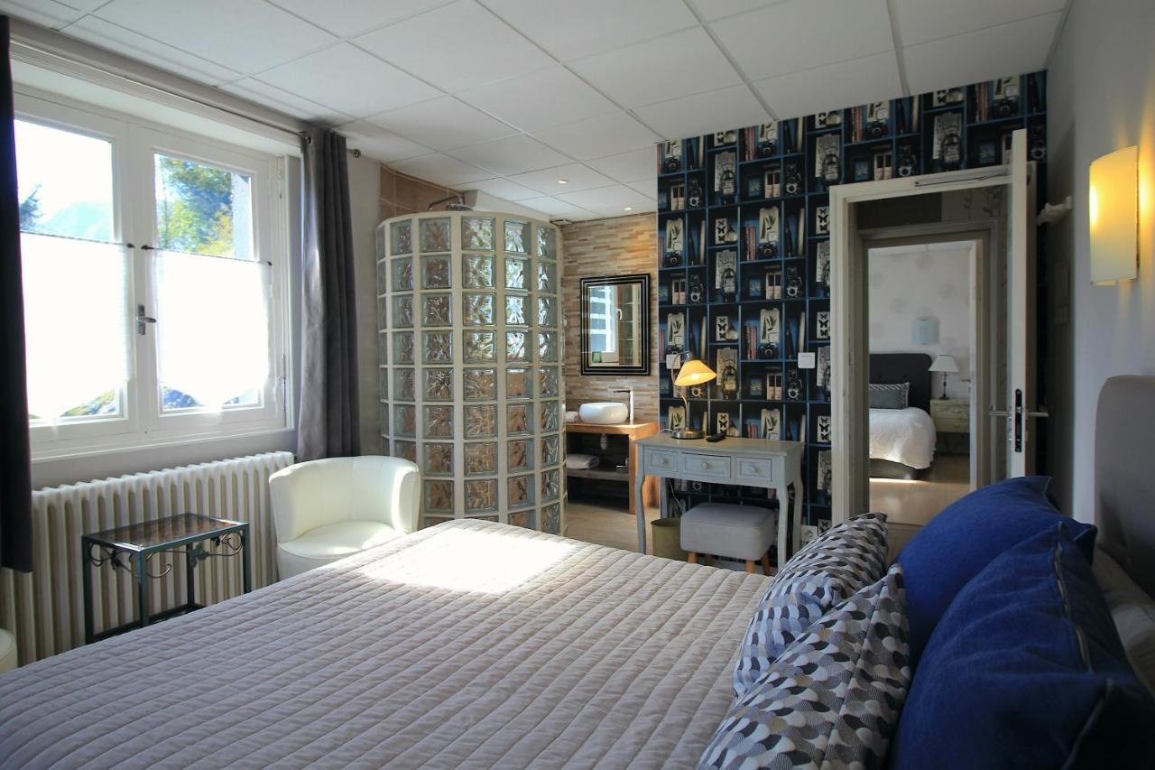 Logis Hotel L'Ayguelade Bielle Zewnętrze zdjęcie