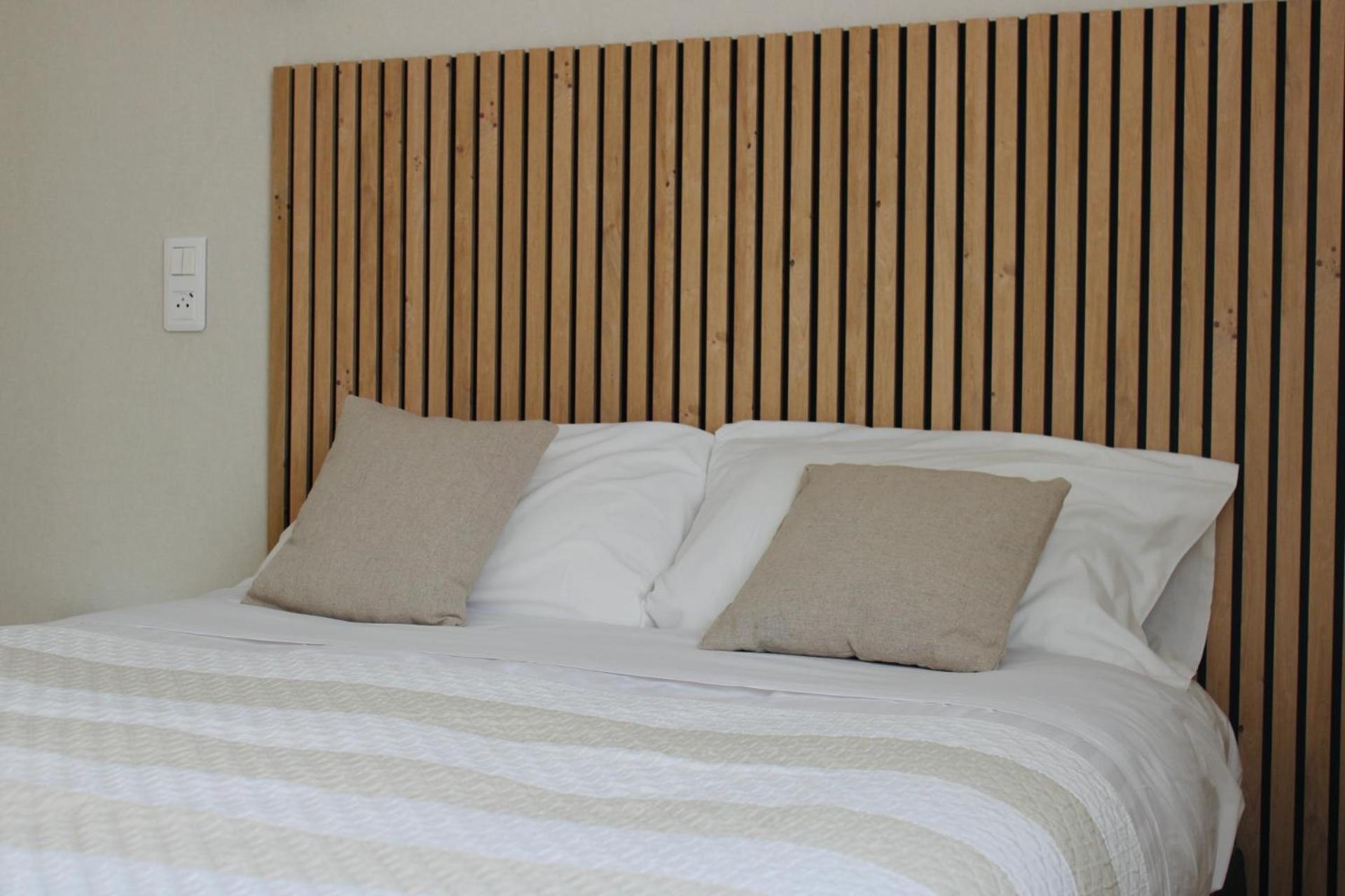 Logis Hotel L'Ayguelade Bielle Zewnętrze zdjęcie