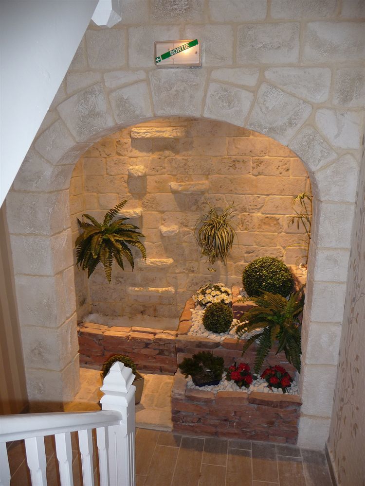 Logis Hotel L'Ayguelade Bielle Zewnętrze zdjęcie