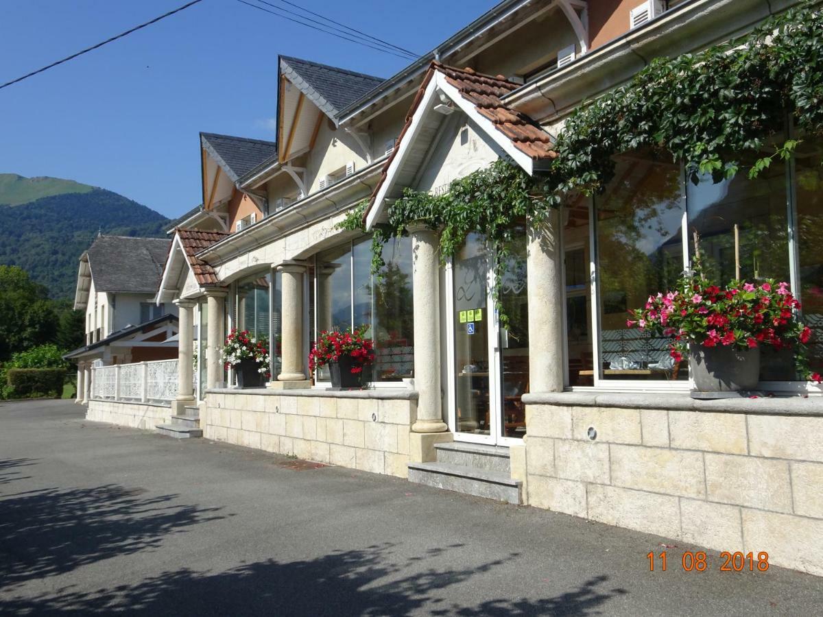 Logis Hotel L'Ayguelade Bielle Zewnętrze zdjęcie